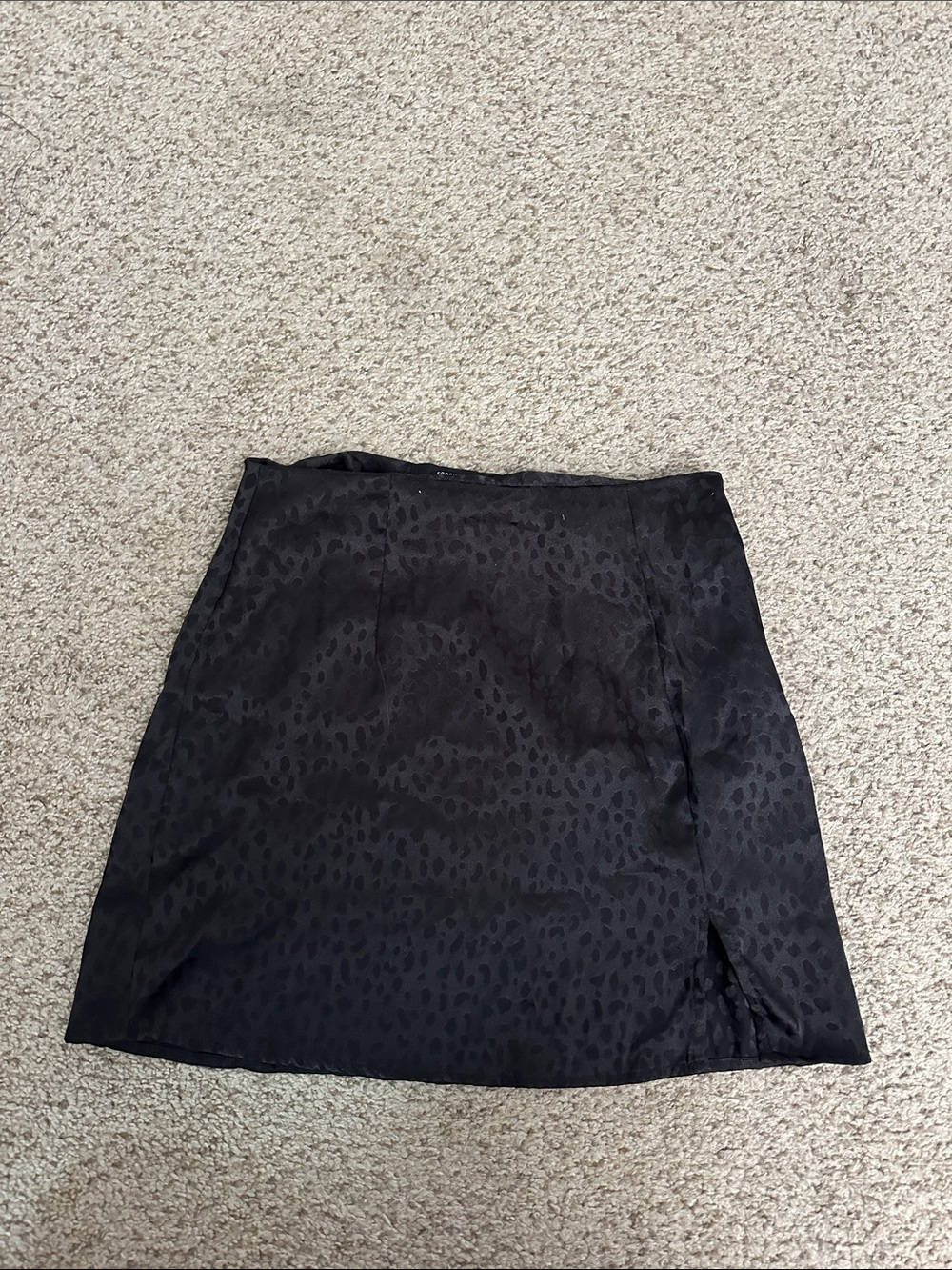Forever 21 Black Satin Leopard-Texture Mini Skirt